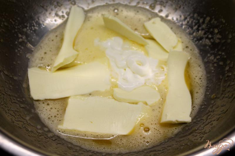 Фото приготовление рецепта: Кексы с мандарином шаг №2