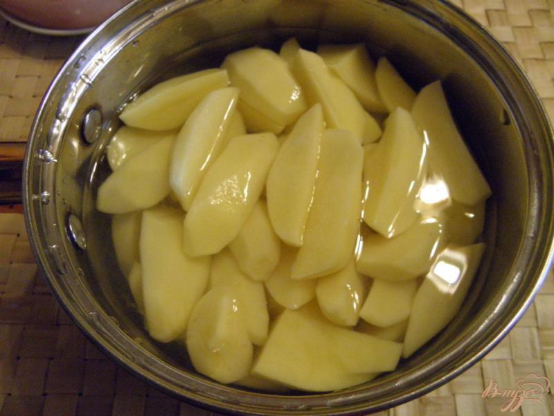 Фото приготовление рецепта: Картофельные зразы с куриным мясом шаг №2