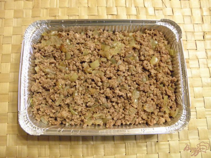 Фото приготовление рецепта: Запеканка из картофеля и говядины шаг №4