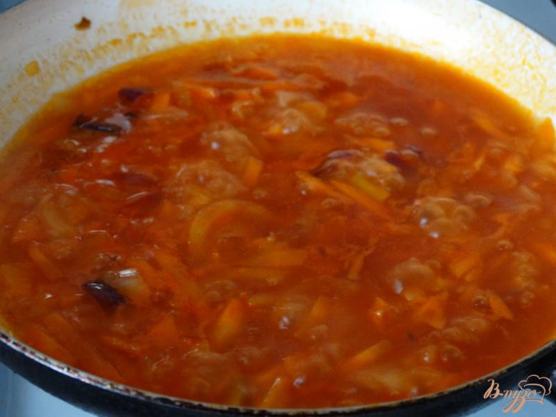 Фото приготовление рецепта: Гречаники в томатном соусе в духовке шаг №6