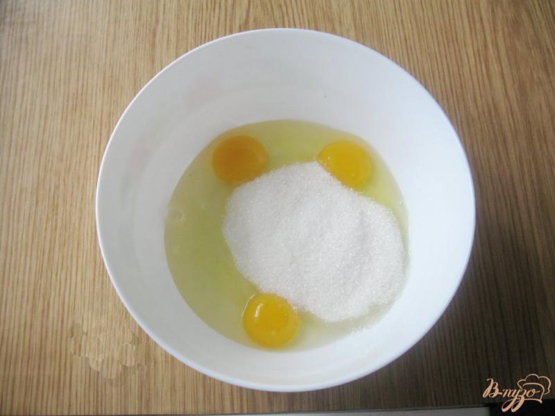 Фото приготовление рецепта: Кекс с лимонадом в мультиварке шаг №1