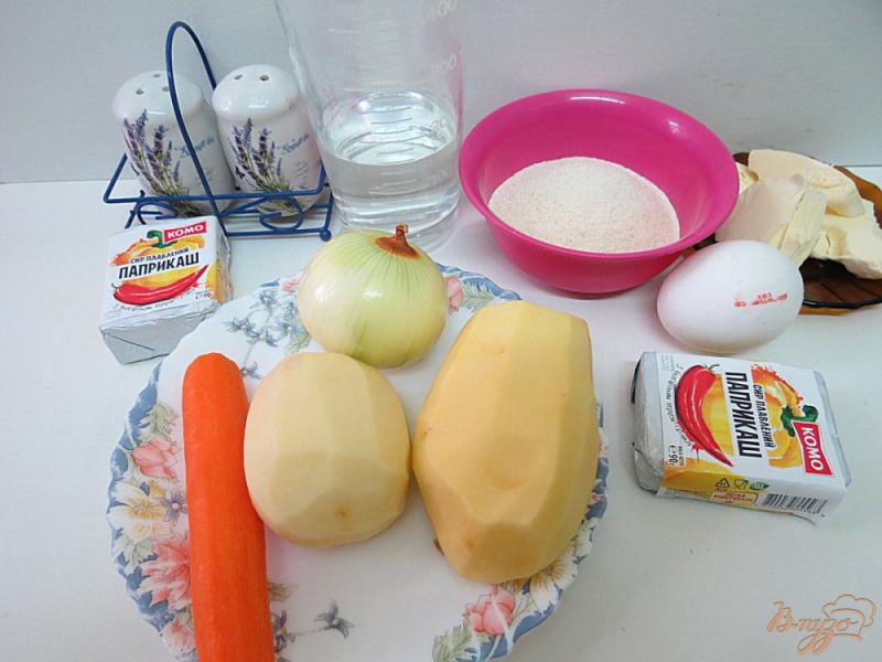 Фото приготовление рецепта: Суп с  манными клёцками шаг №1