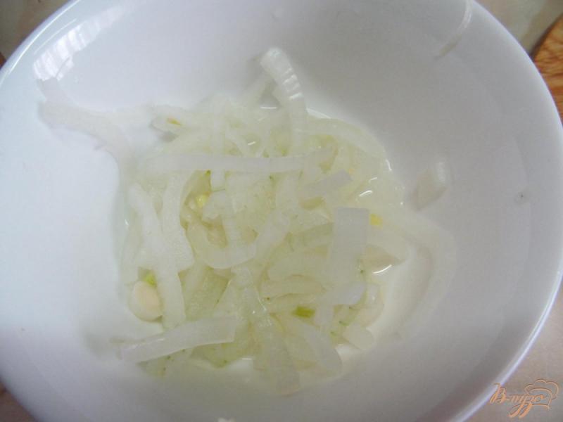 Фото приготовление рецепта: Салат из моркови с корейкой шаг №1