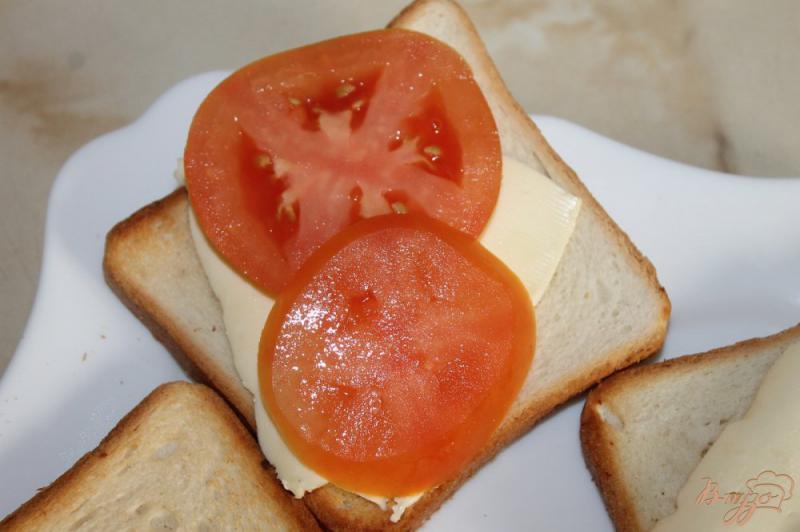 Фото приготовление рецепта: Быстрый овощной тост на завтрак шаг №2