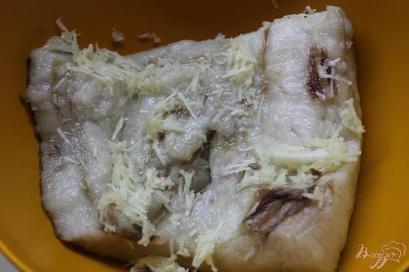 Фото приготовление рецепта: Вареное свиное сало со специями шаг №2
