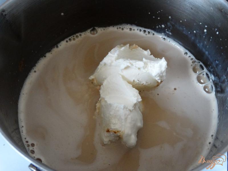 Фото приготовление рецепта: Десерт желейный Кофе с молоком шаг №3