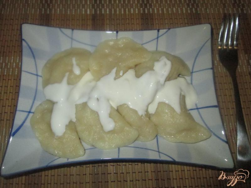 Фото приготовление рецепта: Вареники с картофельной начинкой шаг №9