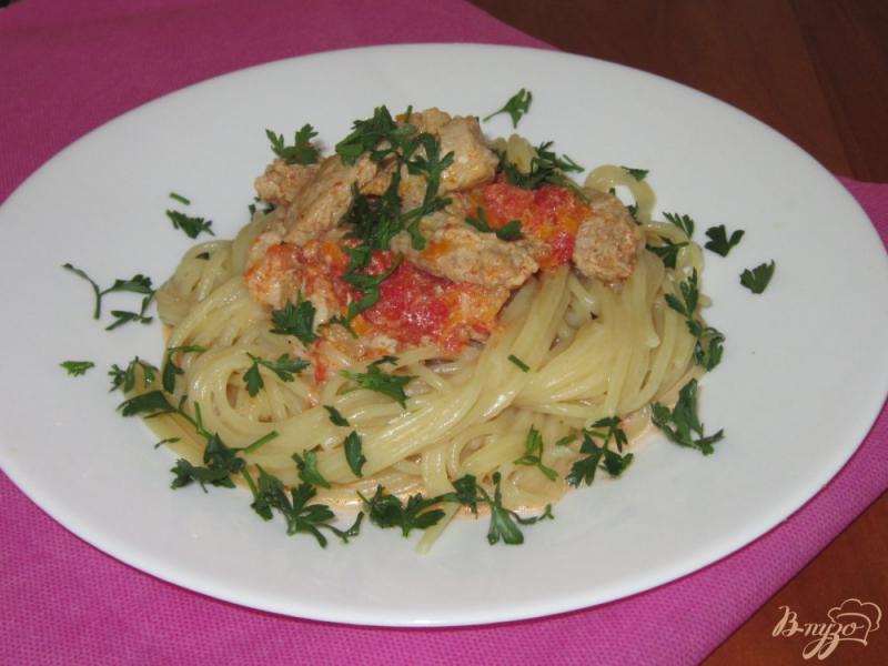 Фото приготовление рецепта: Свинина в нежном соусе со спагетти шаг №10
