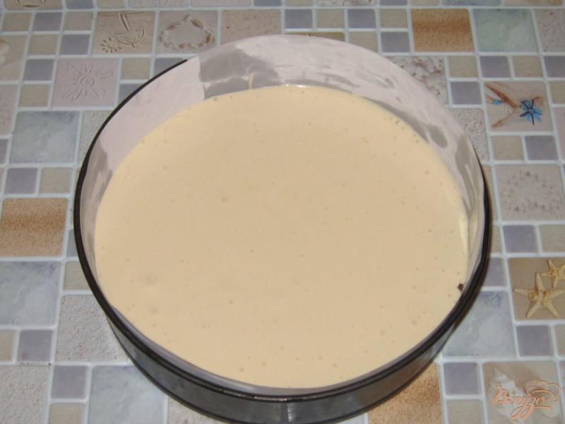 Фото приготовление рецепта: Торт «Нежный» с йогуртом шаг №4