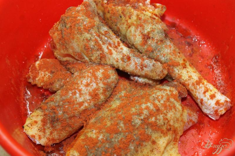 Фото приготовление рецепта: Жареная курица с соусом « Паприк » шаг №2