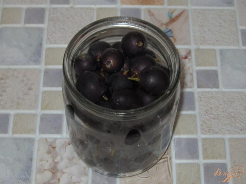 Фото приготовление рецепта: Консервированный соленый виноград шаг №5