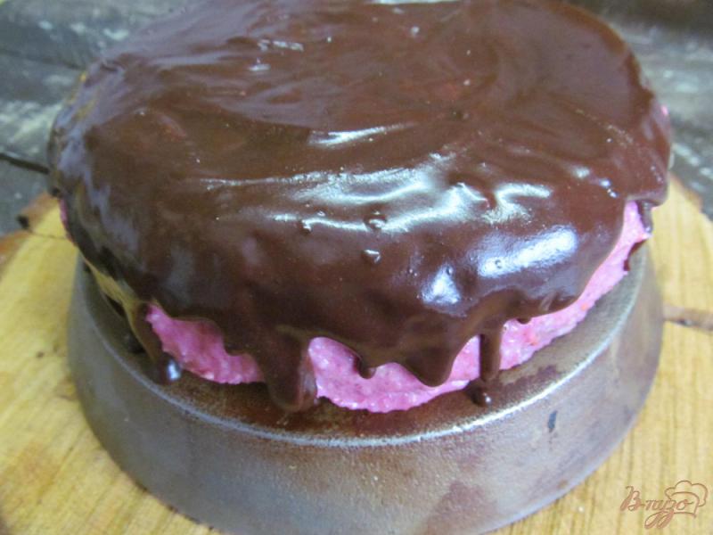 Фото приготовление рецепта: Малиновый торт шаг №15