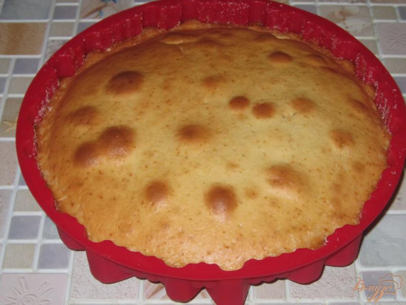 Фото приготовление рецепта: Простой яблочный пирог шаг №11