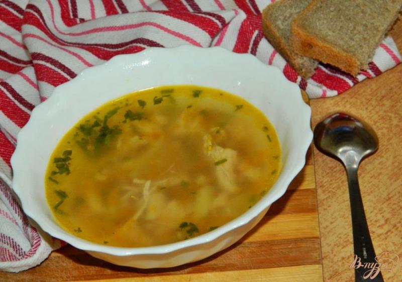 Фото приготовление рецепта: Куриный суп с гречкой шаг №5
