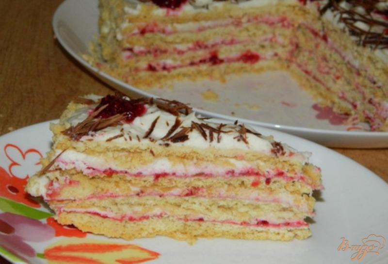 Фото приготовление рецепта: Песочный торт  с джемом шаг №11