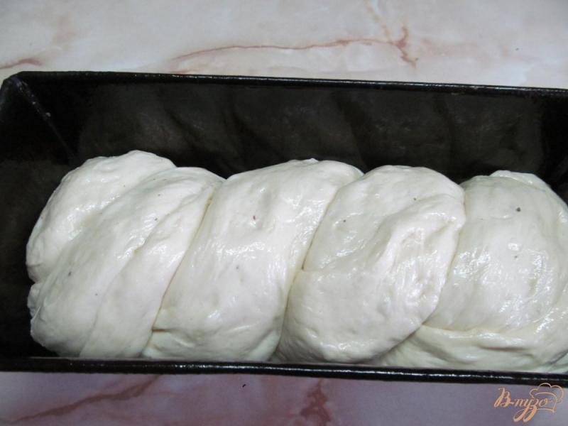 Фото приготовление рецепта: Хлеб с шалфеем и чесноком шаг №10