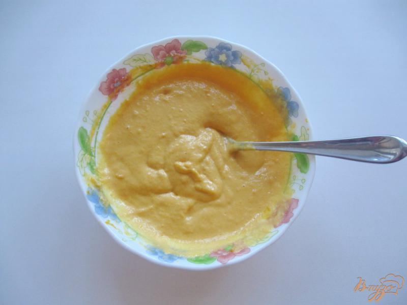 Фото приготовление рецепта: Куриный суп с клецками из тыквы шаг №3
