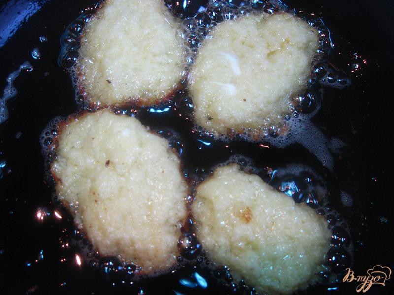 Фото приготовление рецепта: Драники картофельные шаг №4