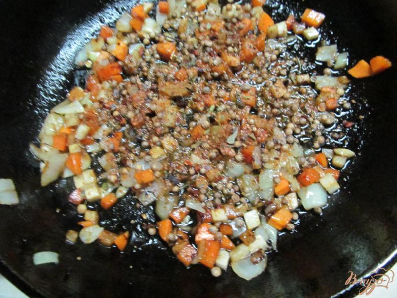 Фото приготовление рецепта: Домашние колбаски с фасолью шаг №3