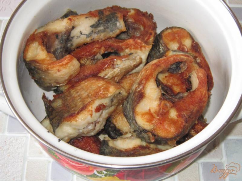 Фото приготовление рецепта: Пеленгас в томатном соусе шаг №8