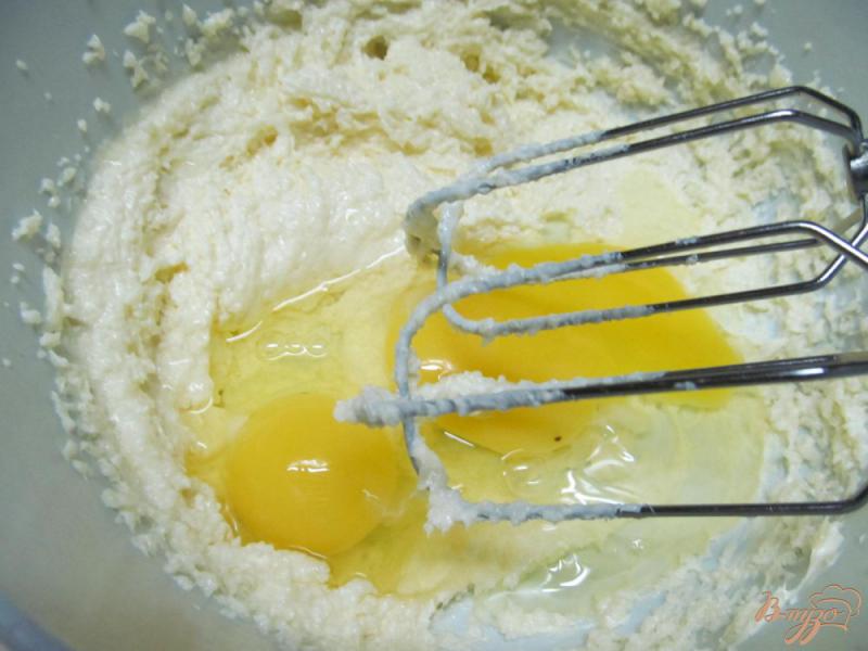 Фото приготовление рецепта: Лимонный кекс шаг №2