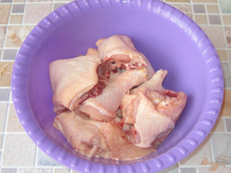 Фото приготовление рецепта: Курица тушенная в сметано-горчичном соусе шаг №1
