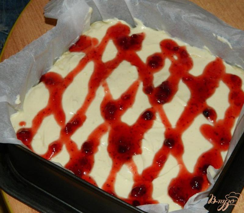Фото приготовление рецепта: Пирог со сливочным творожным сыром шаг №4