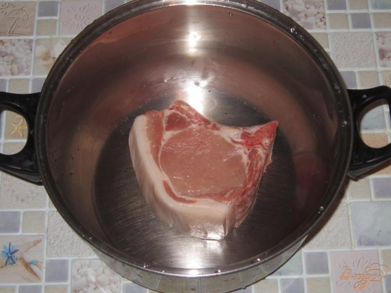 Фото приготовление рецепта: Суп из антрекота с квашеной свеклой шаг №2