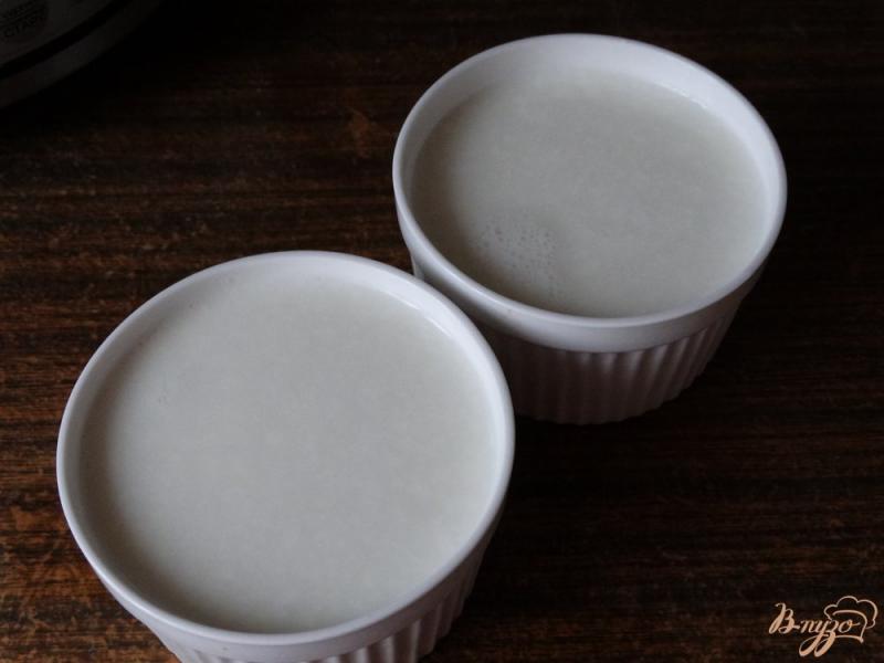 Фото приготовление рецепта: Домашний ванильный йогурт шаг №3