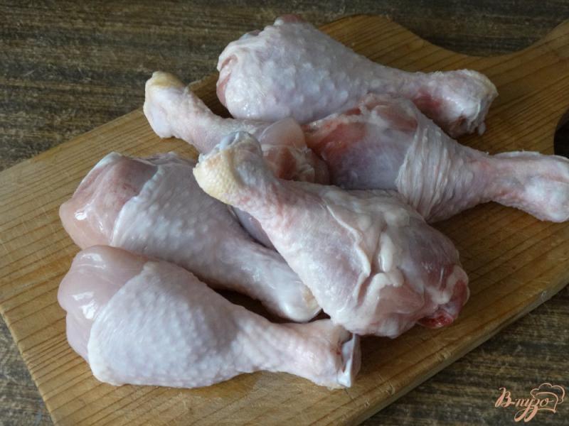 Фото приготовление рецепта: Куриные голени фаршированные болгарским перцем шаг №1