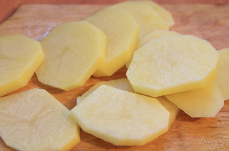 Фото приготовление рецепта: Картофель с сыром в мультиварке шаг №1