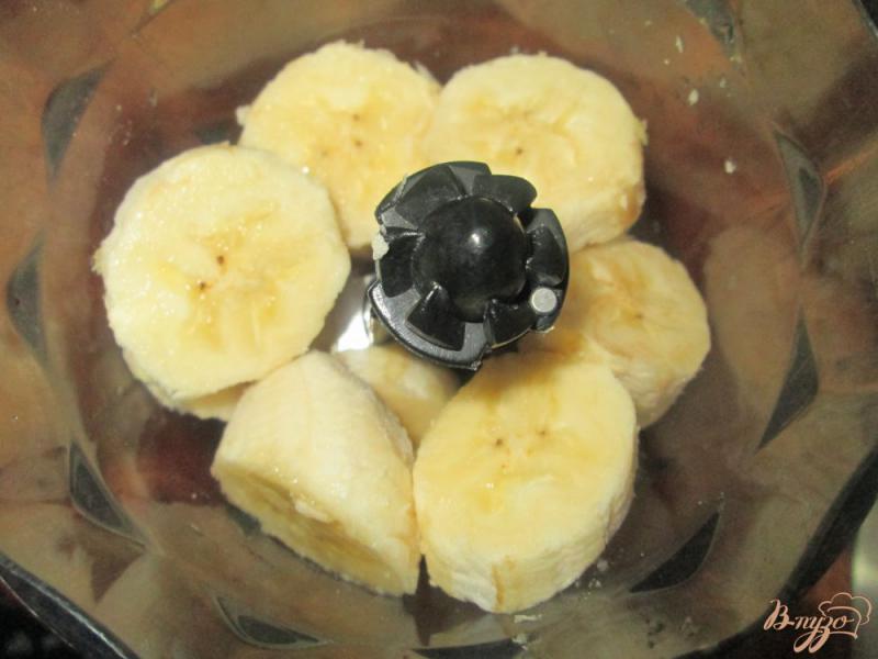 Фото приготовление рецепта: Смузи с бананом шаг №1