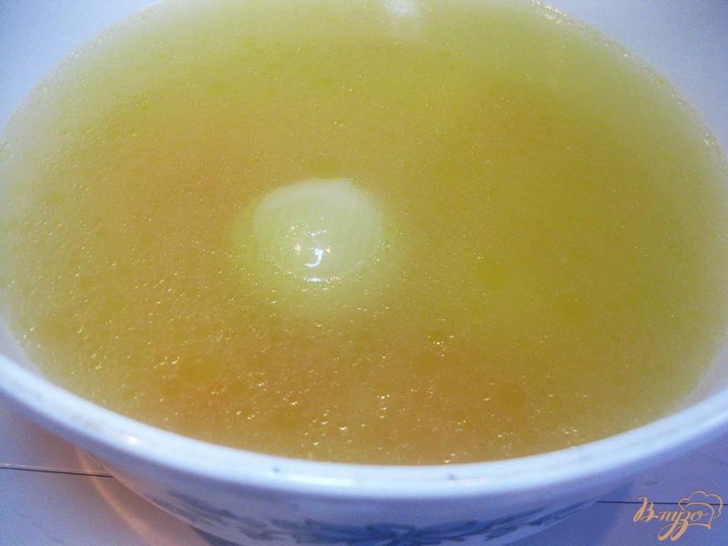 Фото приготовление рецепта: Суп с плавленым сыром шаг №6