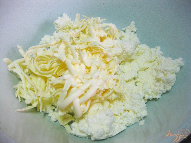 Фото приготовление рецепта: Печенье из творога без яиц «Утиные лапки» шаг №3