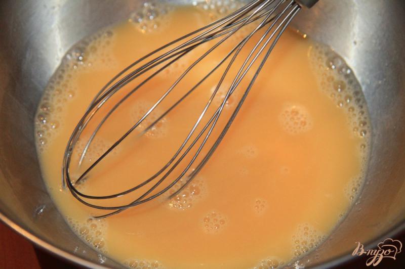 Фото приготовление рецепта: Жареная цветная капуста в сухарях шаг №2