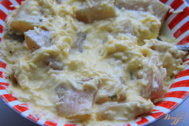 Фото приготовление рецепта: Филе тилапии в сырном кляре шаг №5