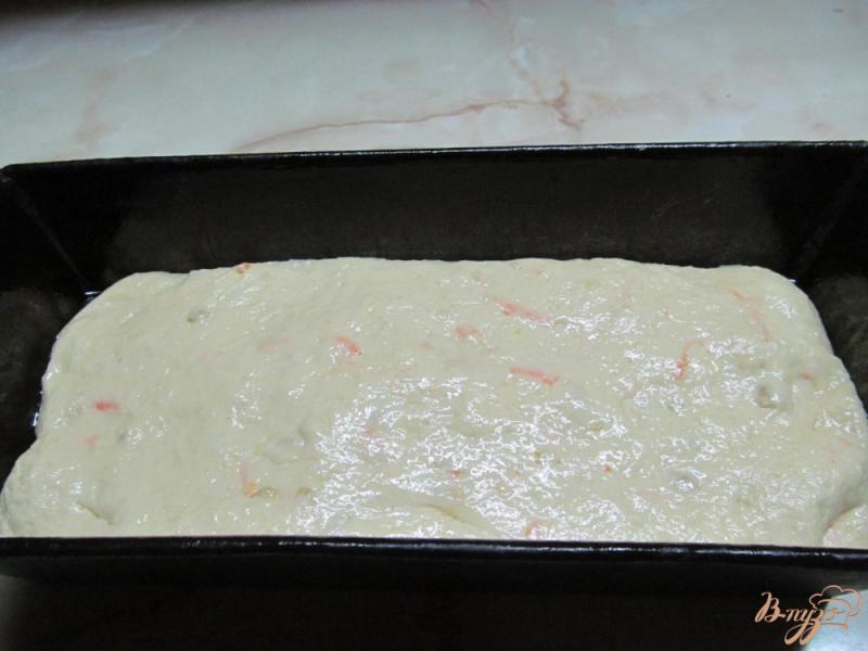 Фото приготовление рецепта: Картофельный хлеб с морковью шаг №5