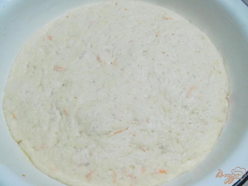 Фото приготовление рецепта: Картофельный хлеб с морковью шаг №4