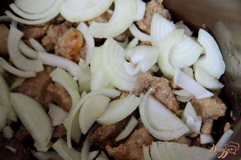 Фото приготовление рецепта: Свинина с фасолью и картофелем в мультиварке шаг №2