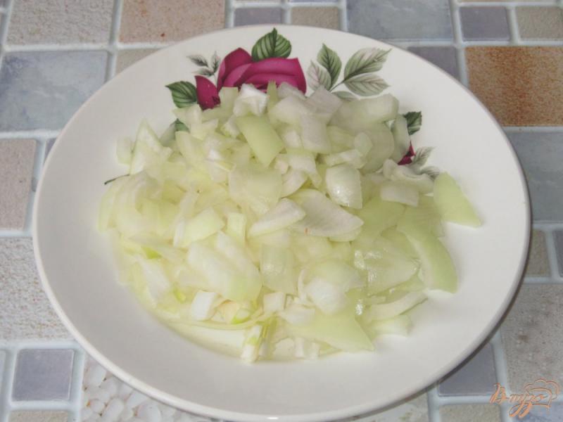Фото приготовление рецепта: Картофель с кальмарами в горшочке шаг №4