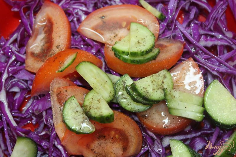 Фото приготовление рецепта: Фитнес салат с краснокочанной капусты шаг №4