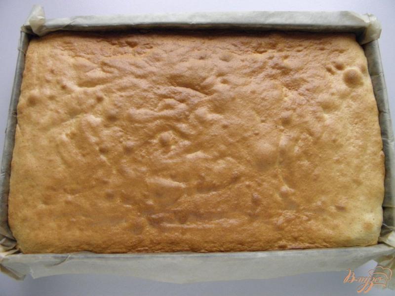 Фото приготовление рецепта: Тортик «Медовик» со сметанным кремом шаг №6