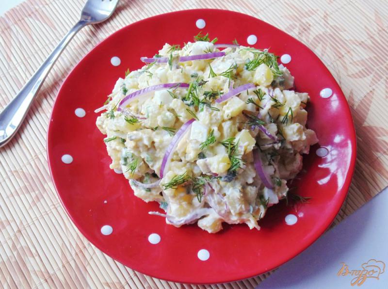 Фото приготовление рецепта: Салат из яиц и картофеля шаг №9
