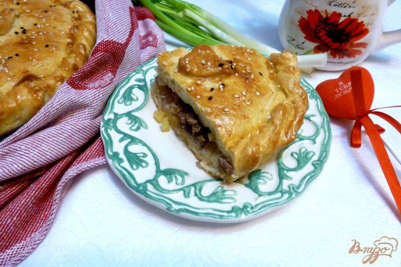 Фото приготовление рецепта: Пирог из телятины и картофеля шаг №6