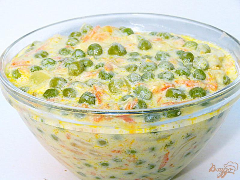 Фото приготовление рецепта: Зелёный горошек в сметанно - молочном соусе шаг №7