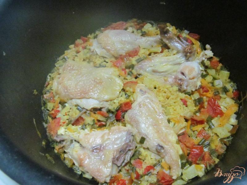 Фото приготовление рецепта: Курица с булгуром в мультиварке шаг №6