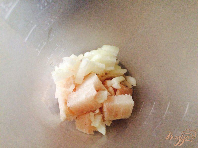 Фото приготовление рецепта: Рыбные котлетки в сметанном соусе для деток шаг №4