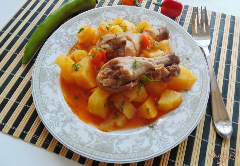 Фото приготовление рецепта: Жаркое из курицы с картофелем шаг №8