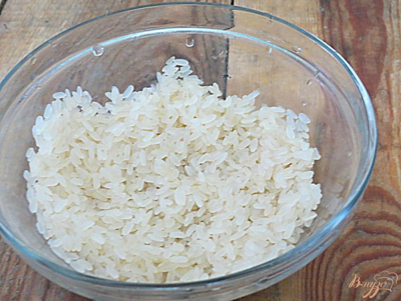 Фото приготовление рецепта: Рис с морковью шаг №3