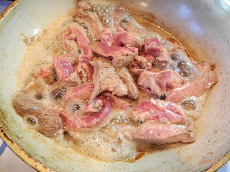 Фото приготовление рецепта: Огурцы с мясом по - китайски шаг №2
